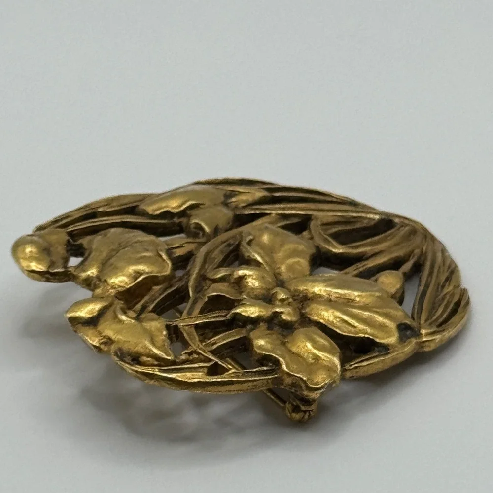 Vintage HNOC Iris Flower Brooch Pin Historical New Orleans Collection Signed